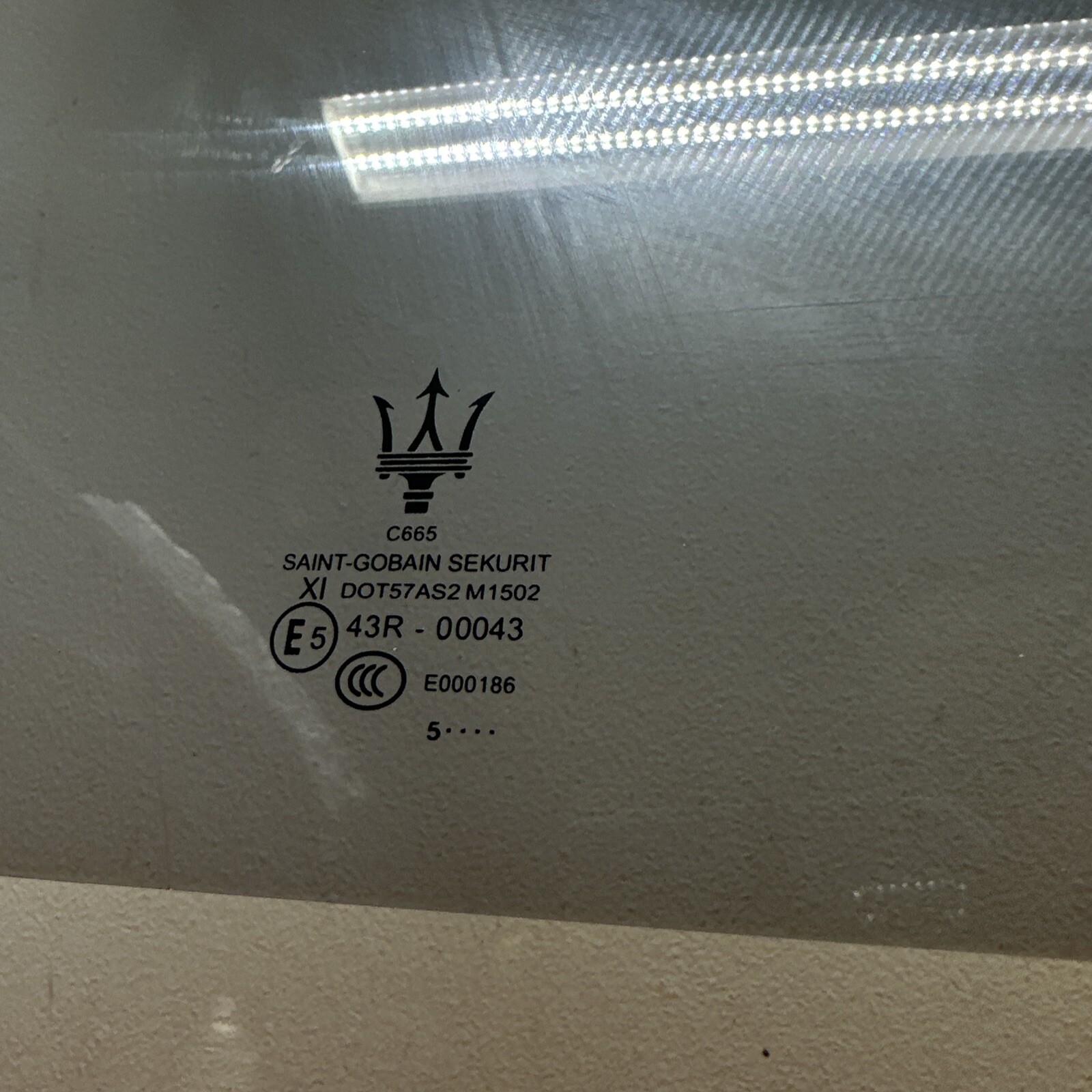 2014 - 17 Maserati Ghibli RIGHT Front Window Laminated Door Glass RF OE Sedan