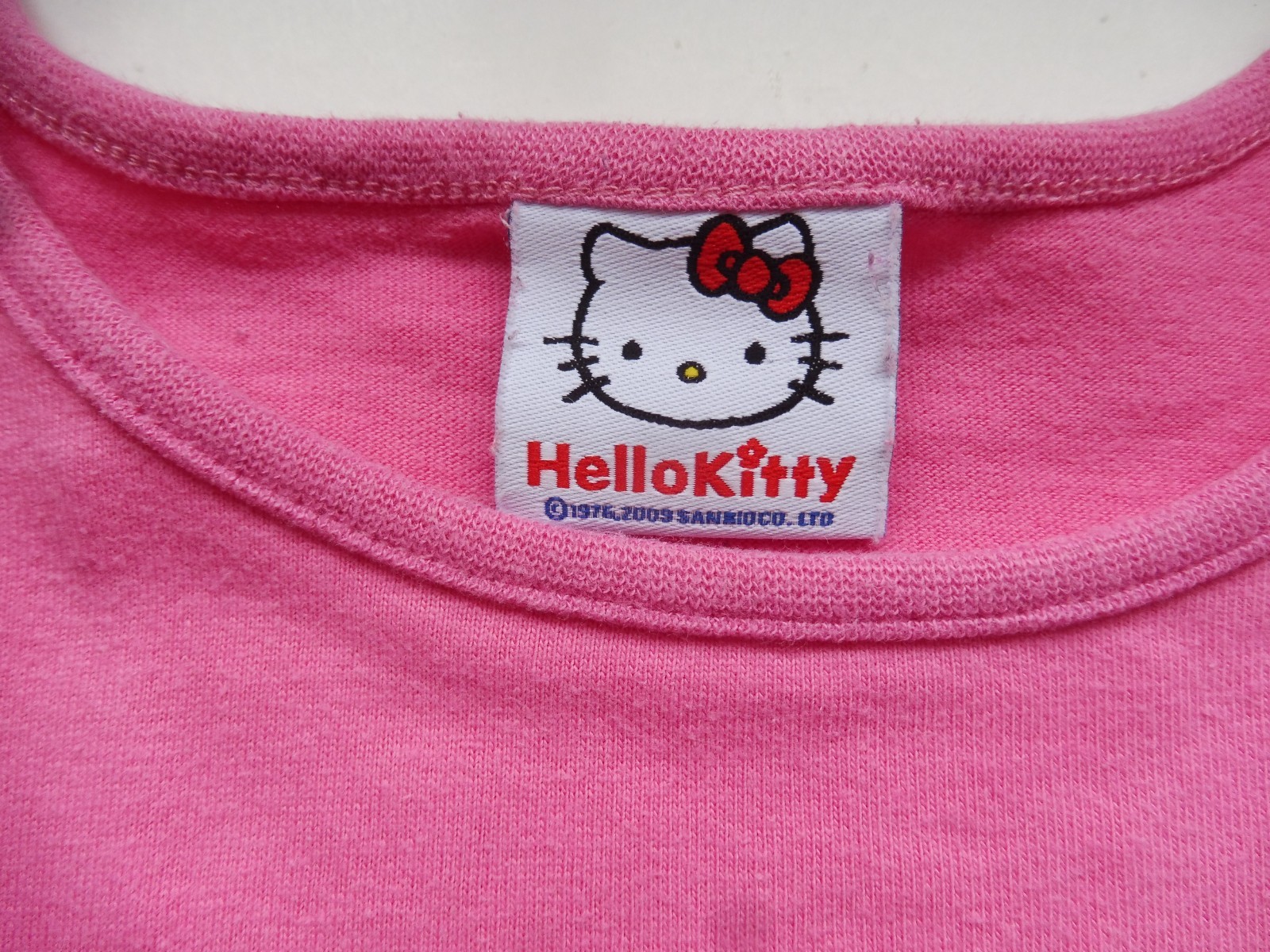 2 x Hello Kitty T-shirt age 9-10 years 100percent cotton image 9