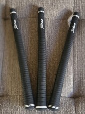 3 TITLEIST GOLF PRIDE TOUR VELVET GOLF GRIPS PROFESSIONAL PULL USED
