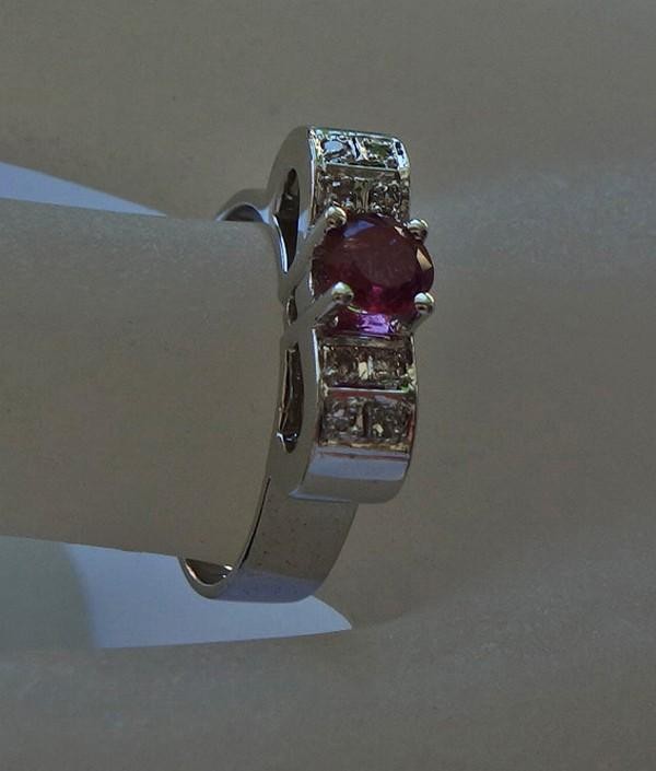 * Ruby ring ring with ruby ruby brilliant diamond… - image 1