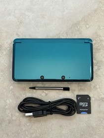 Nintendo 3DS Console Blue Edition With Charger US SELLER Near Mint