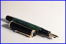 Around 1955 PELIKAN 400 In Green Striped, Black  Gold With OM 14K 585 Gold Nib