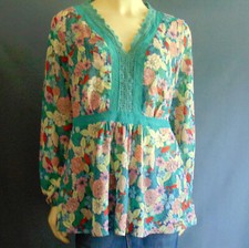 Matilda Jane NWT Swiss Dot Floral V-Neck Lace Insert Top L
