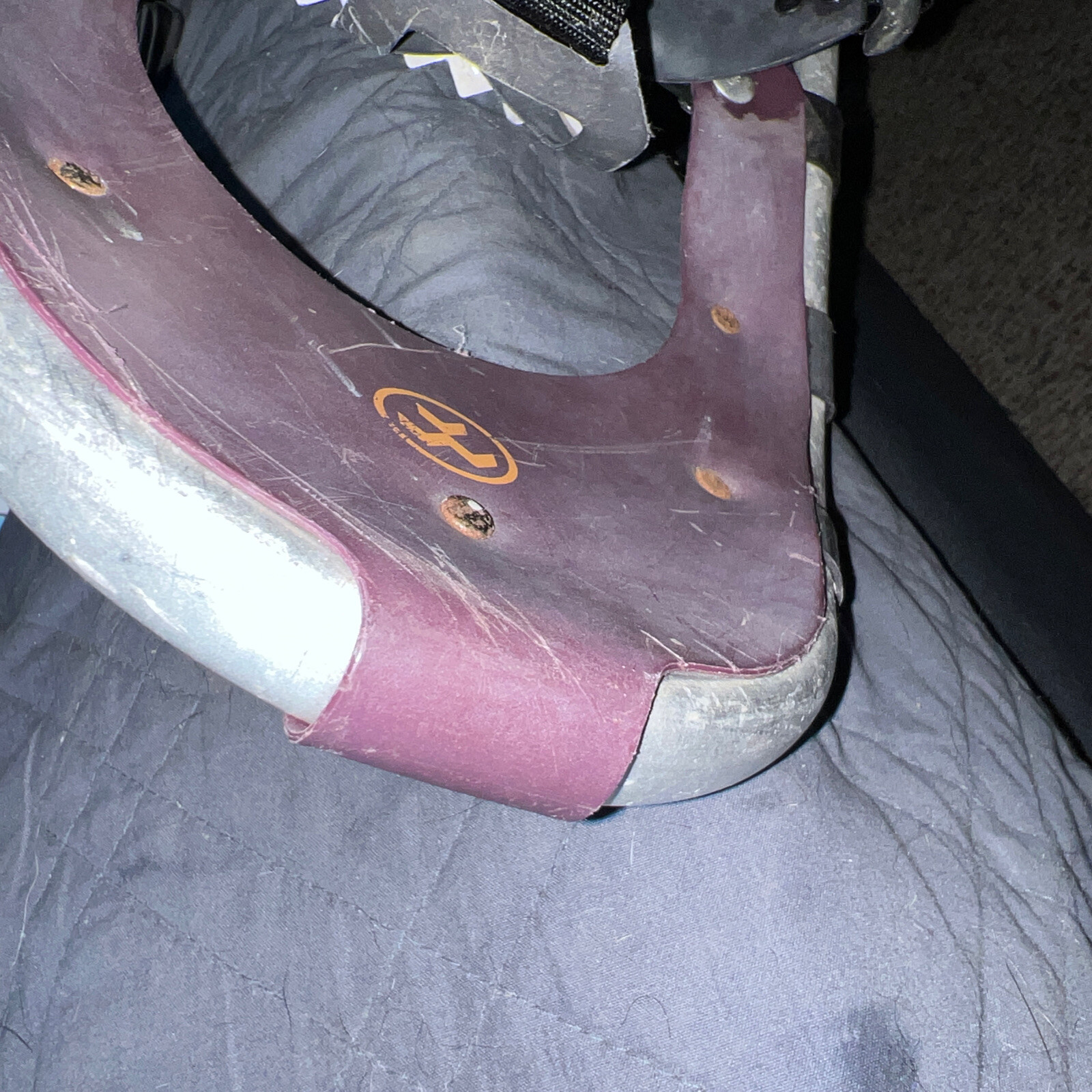 L.L. Bean Pathfinder Tubbs Size 28” Snowshoes Winter Walkers Grey