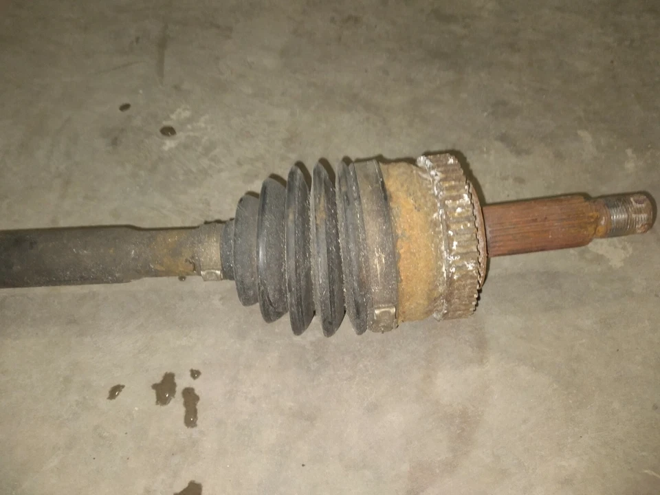 Eixo CV 2005-2009 TUCSON FWD PASSAGEIRO LATERAL USADO FABRICANTE DE EQUIPAMENTO ORIGINAL - Imagem 4 de 4