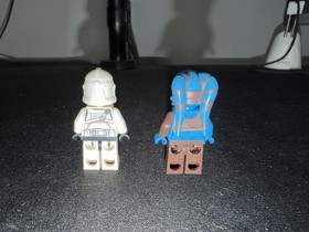 LEGO Star Wars Republic Fighter Tank 75182 Set with Minifigures