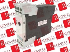 SIEMENS 3RP15 13-1AQ30-8K / 3RP15131AQ308K (NEW IN BOX)