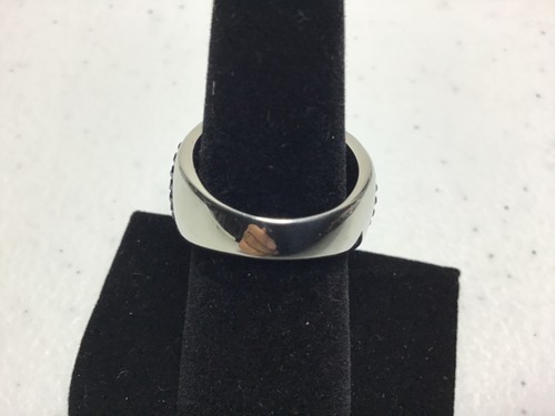 Anillo de acero inoxidable cristal azul pavé de diseñador JCM - Talla 8 - Imagen 4 de 7