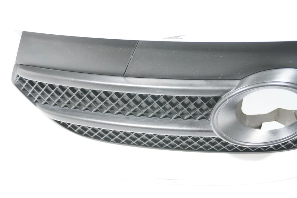 2015 AUDI Q3 FRONT LEFT DRIVER SIDE BUMPER COVER **SCRATCHES** - Image 3 of 4