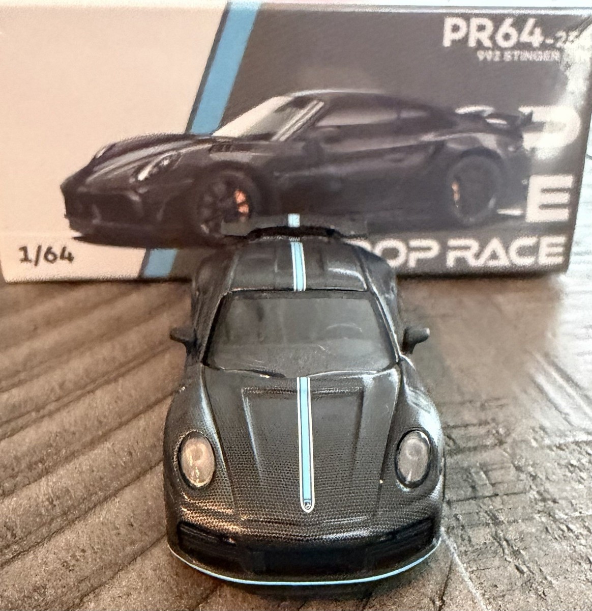Pop Race PR64-254 992 Stinger GTR Porsche Active Carbon Blue
