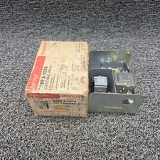 Honeywell Resideo RA89A 1074 Switching Relay 120V 24V Transformer No Cover