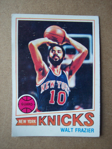 Walt Frazier #129 1977 Topps card
