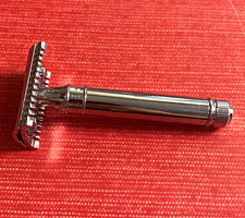 Edwin Jagger Adjustable Double Edge Safety Razor, Metal Chrome Finish