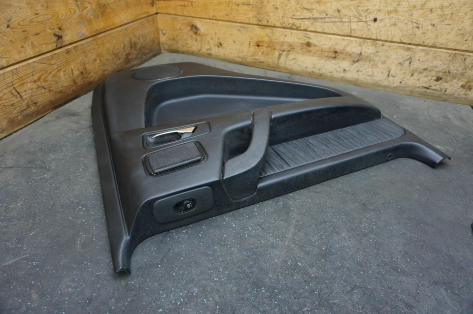 Guarnição de porta traseira esquerda preta 4637304670 9A84 OEM G500 G55 W463 2002-05 * NOTA * - Imagem 4 de 4