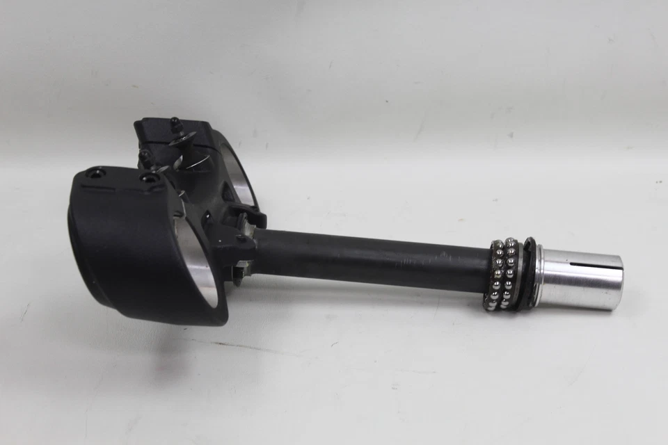 Ducati Diavel Carbon 15-17 Lower Triple Tree Yoke Clamp Shaft Bearings NICE! - Image 3 of 4