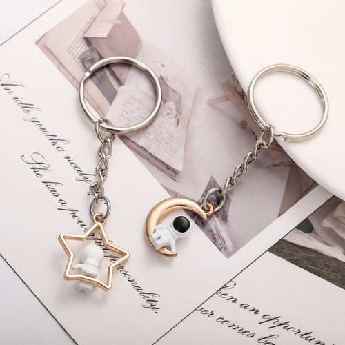 Space Themed Keychain Delicate Pendant Keyrings Accessory for Bags Wallets - Zdjęcie 5 z 8