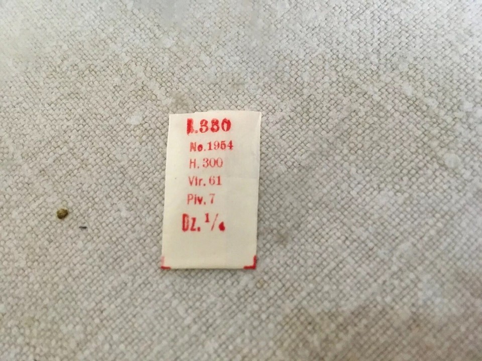 Axe De Balancier Pour Montre Lecoultre 11 ''' (Balance Staff) - Pièce D'occasion - Horlogerie Vintage