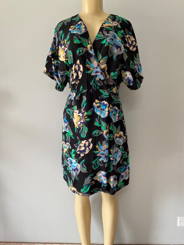 Diane Von Furstenberg Black And White Classic Wrap Dress At