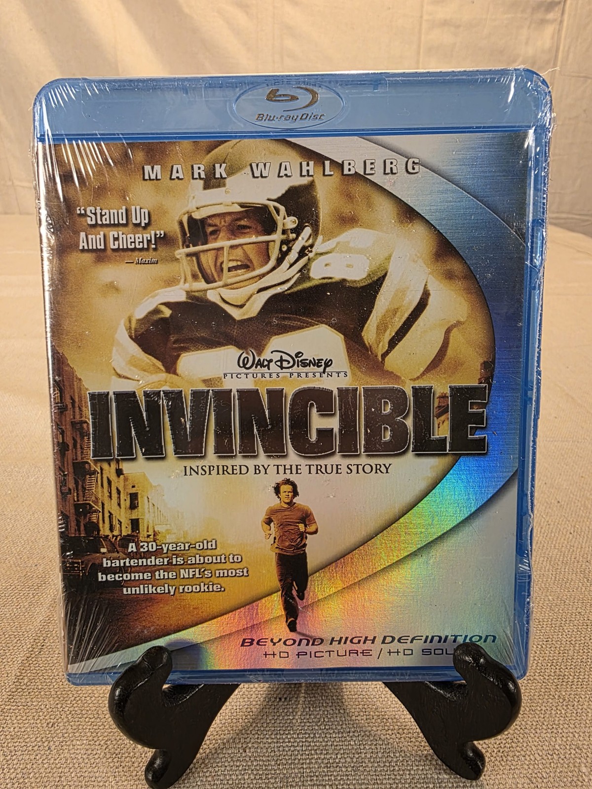 Invincible Blu-ray Disc 2006 Mark Wahlberg Disney NEW Sealed