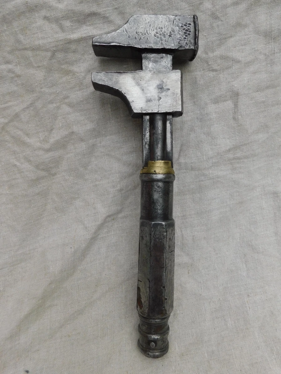 Lot De Marteaux Anciens De Forgeron - Outillage Vintage - Manche Bois, Tête Acier