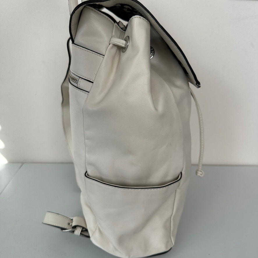 Vera Bradley Off White Vegan Faux Leather Drawstring Backpack Daily Tote Bag Vera Bradley Vegan Faux Leather Off White Drawstring  main image 2