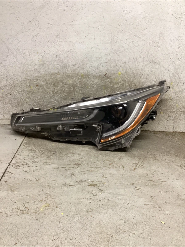 2020-2022 TOYOTA COROLLA LEFT DRIVER SIDE LH HEADLIGHT LED OEM