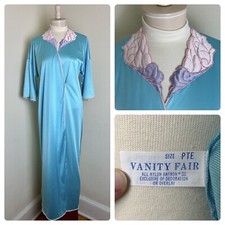 Vintage 70's Vanity Fair Robe Blue Purple Pink Antron III NYLON Petite S M