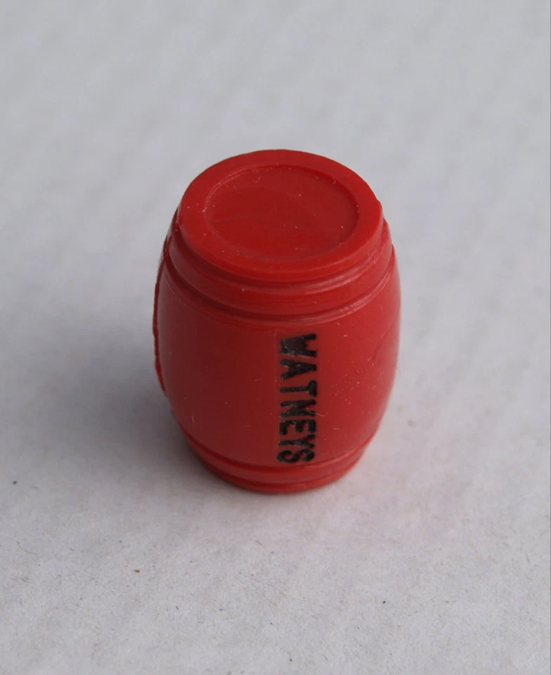 ULTRA RARE VINTAGE WATNEYS RED BARREL 1960s 'KEYRING' - UNUSED - MINT CONDITION - Image 2 of 4