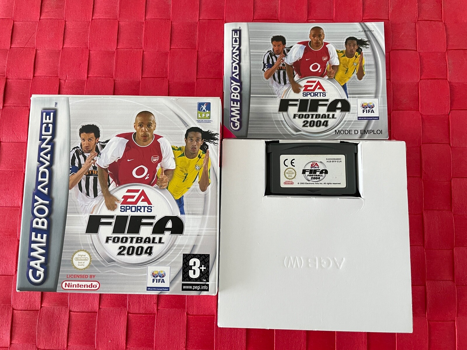 FIFA FOOTBALL 2004  !!!!! NINTENDO GAME BOY ADVANCE
