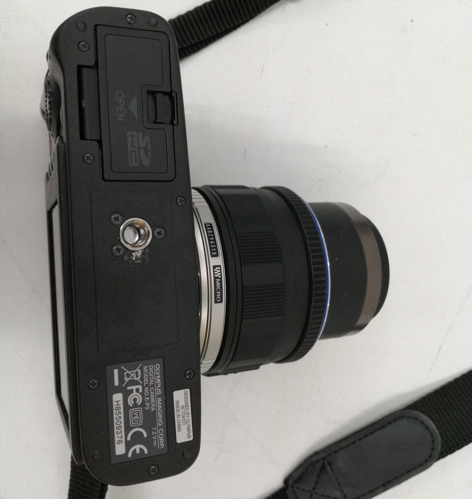 Olympus Pen E-P2 Digital Camera Body M.Zuiko 14-42mm Lens