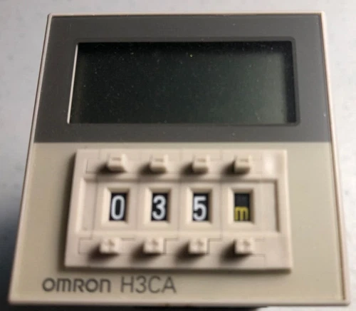 OMRON Timer H3CA with socket.