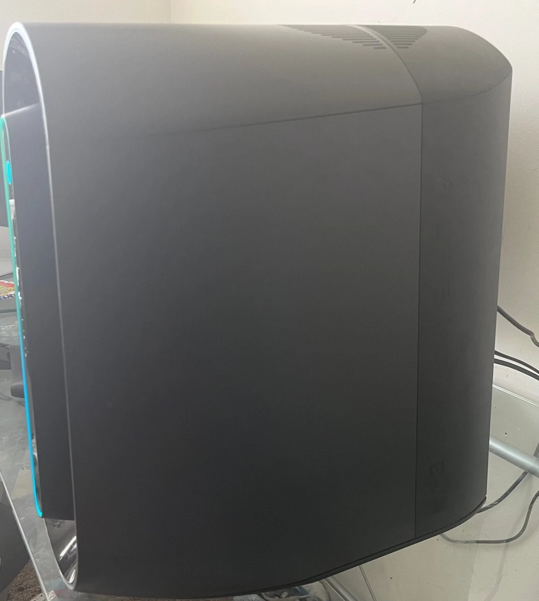 Alienware Aurora R11 Desktop, Intel i7 Processor (10700F), 16GB RAM, 2060  Super