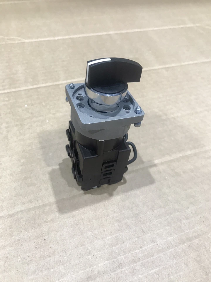 Selector Switch 5 Pos Cherry Picker Mewp Access Platform Boom Inc Vat Versalift - Image 4 of 4