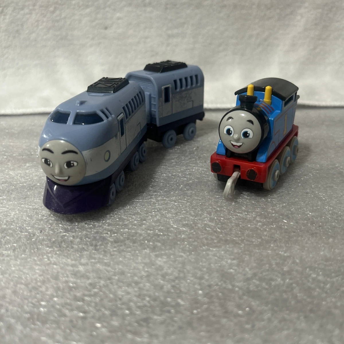THOMAS & FRIENDS Take-n-Play/Take Along Pressofuso James & Tender - Foto 9
