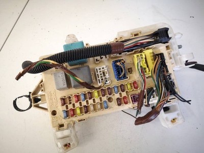 892210F010 89221-0F010 892210F010 Sicherungskasten für Toyota Corolla Ve UK2791799-04