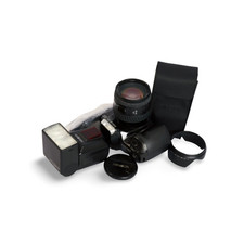 Minolta Dynax 300si AF 35mm Film SLR c/w AF Zoom 24-85/3.5-4.5 Lens Flash Kit