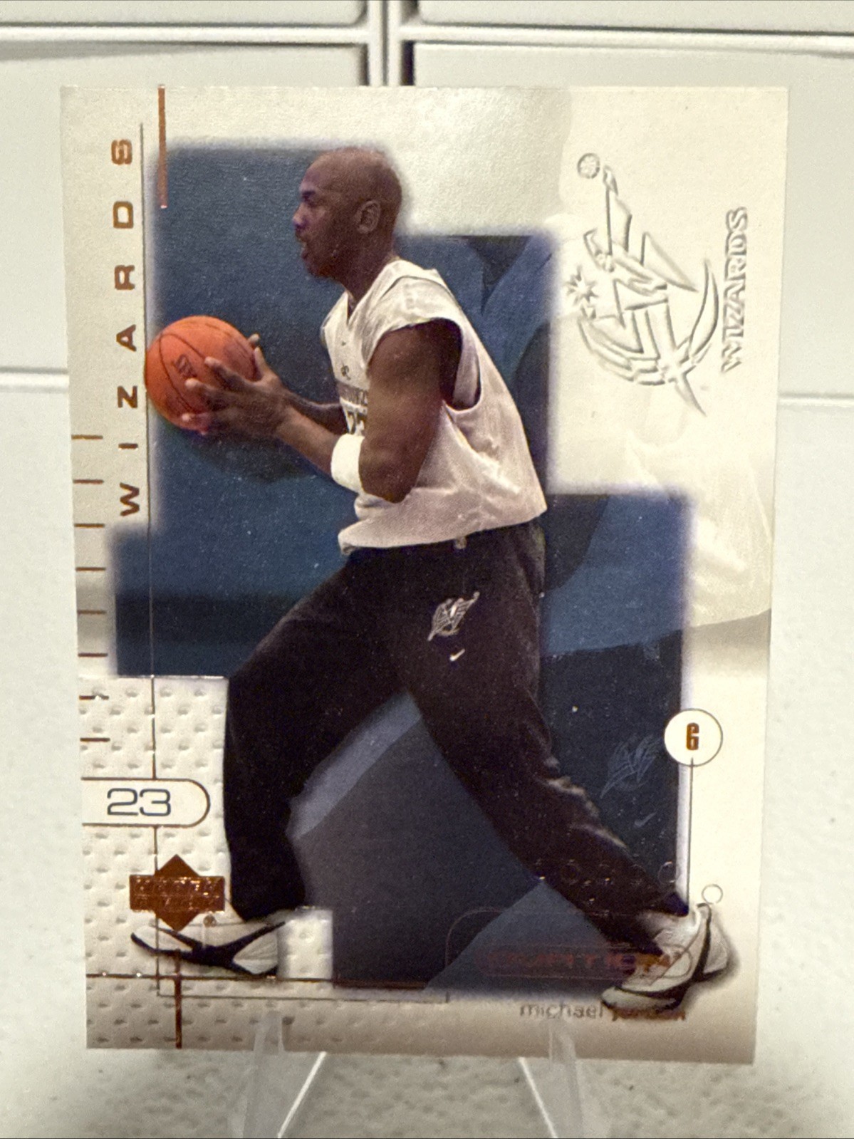 2001-02 Upper Deck Ovation - Michael Jordan #90