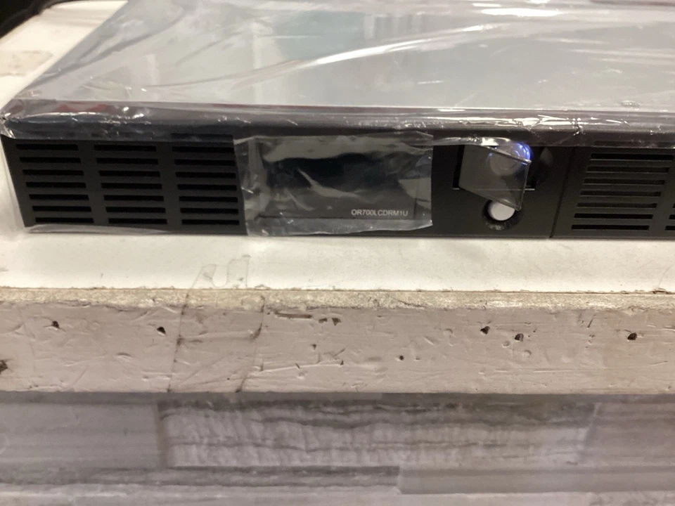 CyberPower OR500LCDRM1Ua 1U Rack Mount 120V 500VA Simulated Sine Wave UPS System - Image 3 of 4