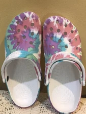 CROCS PASTEL RAINBOW M7 W9 NWOT
