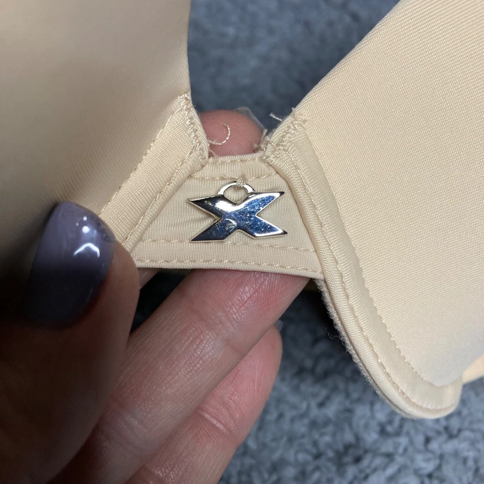 Xoxo Multiway 胸罩 32B 无肩带轮廓衬垫聚拢钢圈银色小饰品 — 第 3/4 张图片