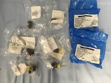 8 NEW Amphenol 71-146508-03P Mil-Spec Connector w/ Pins