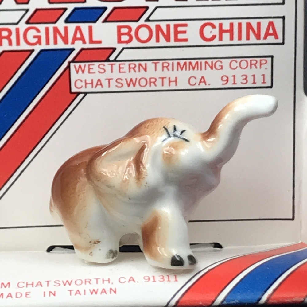 1980s Westrim White Happy Smiling Elephant China Figurine New NOS 1
