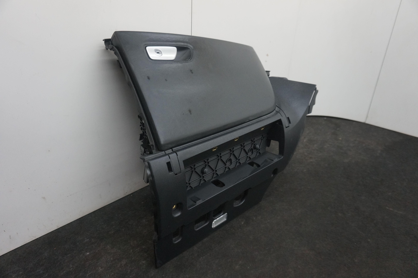 Glove Box Dash Compartment Assembly Black OEM 4S1857096E Audi R8 4S 2018-24