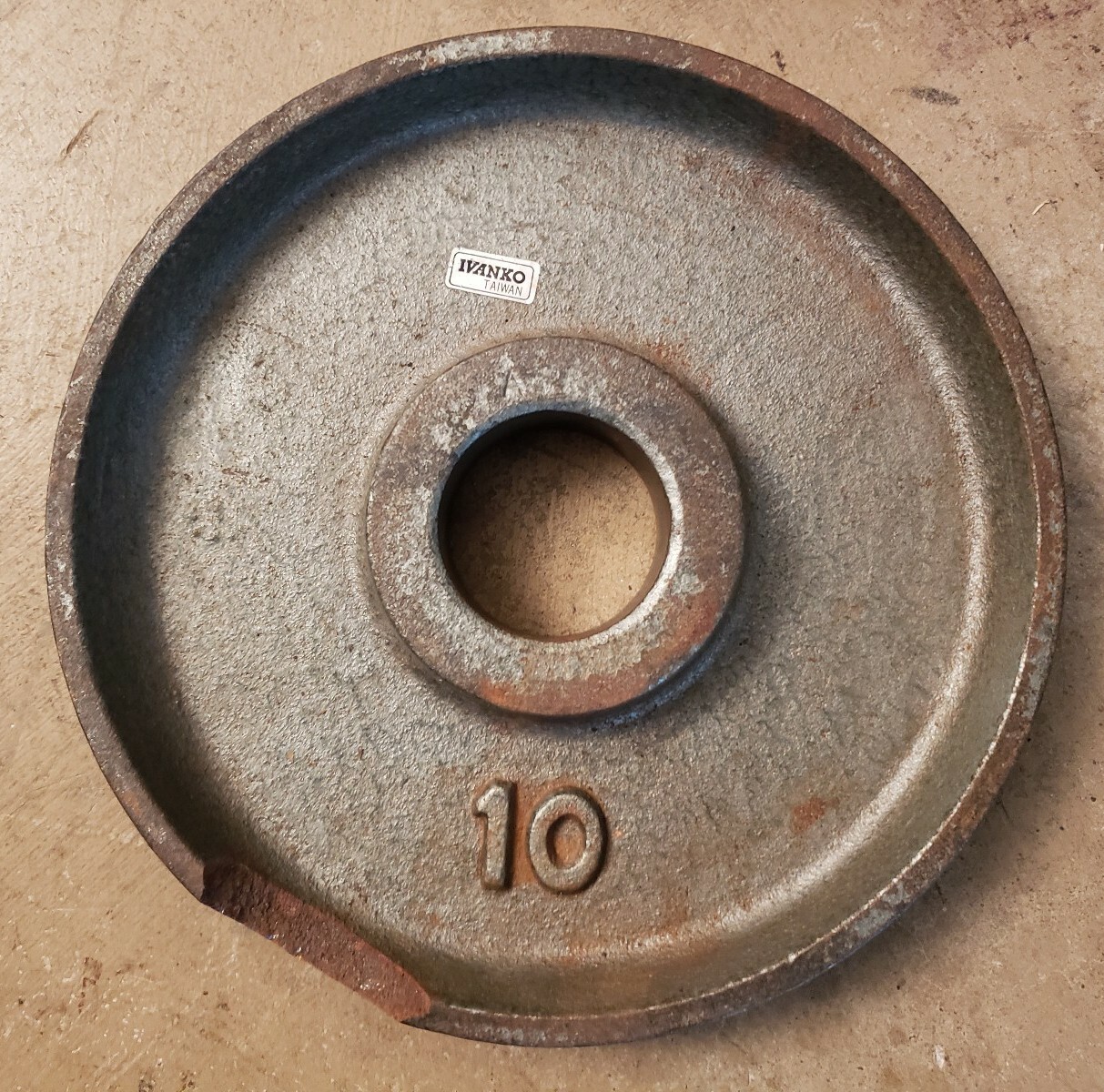 SINGLE damaged Ivanko 10lb plate Olympic weight plate pounds gym