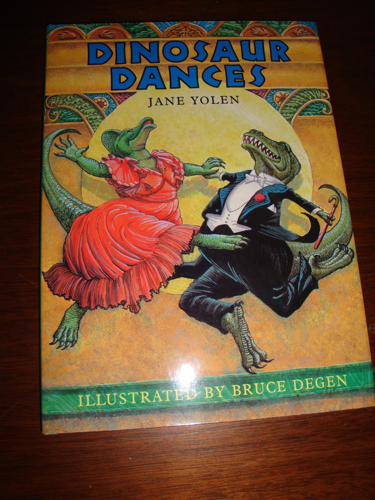 Dinosaur Dances by Jane Yolen (1990, Hardcover) for sale online | eBay