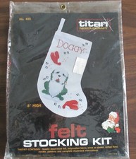 TITAN NEEDLECRAFT FELT STOCKING KIT  CHRISTMAS  SEALED  DOG  CRAFT KIT
