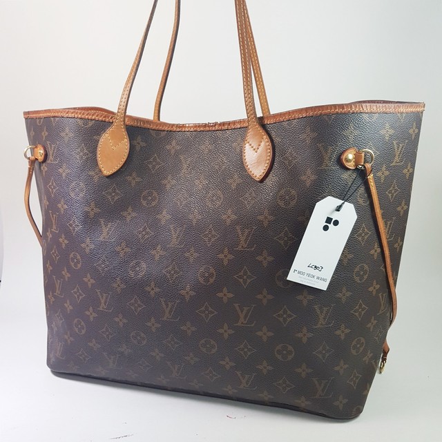 louis vuitton neverfull monogram