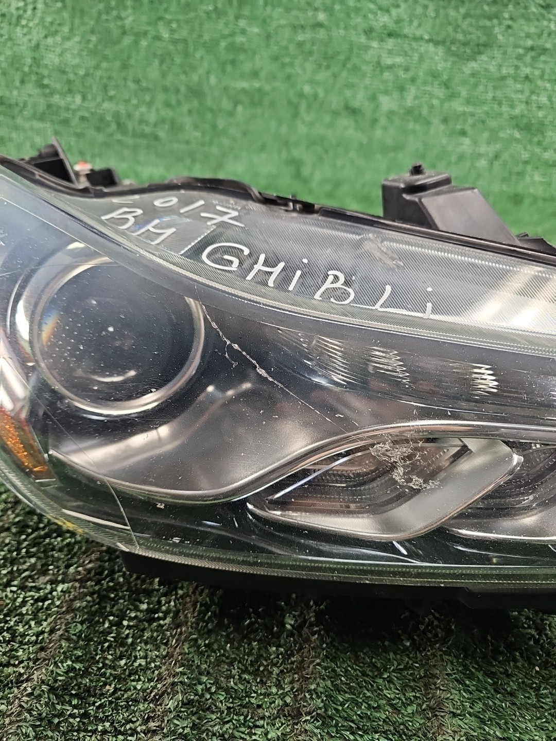 DAMAGE! 2014-2017 Maserati Ghibli Right RH Side Xenon HID Headlight OEM