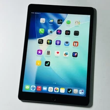 iPad 8th Space Gray 32GB Wifi & Cellular Unlocked HT421