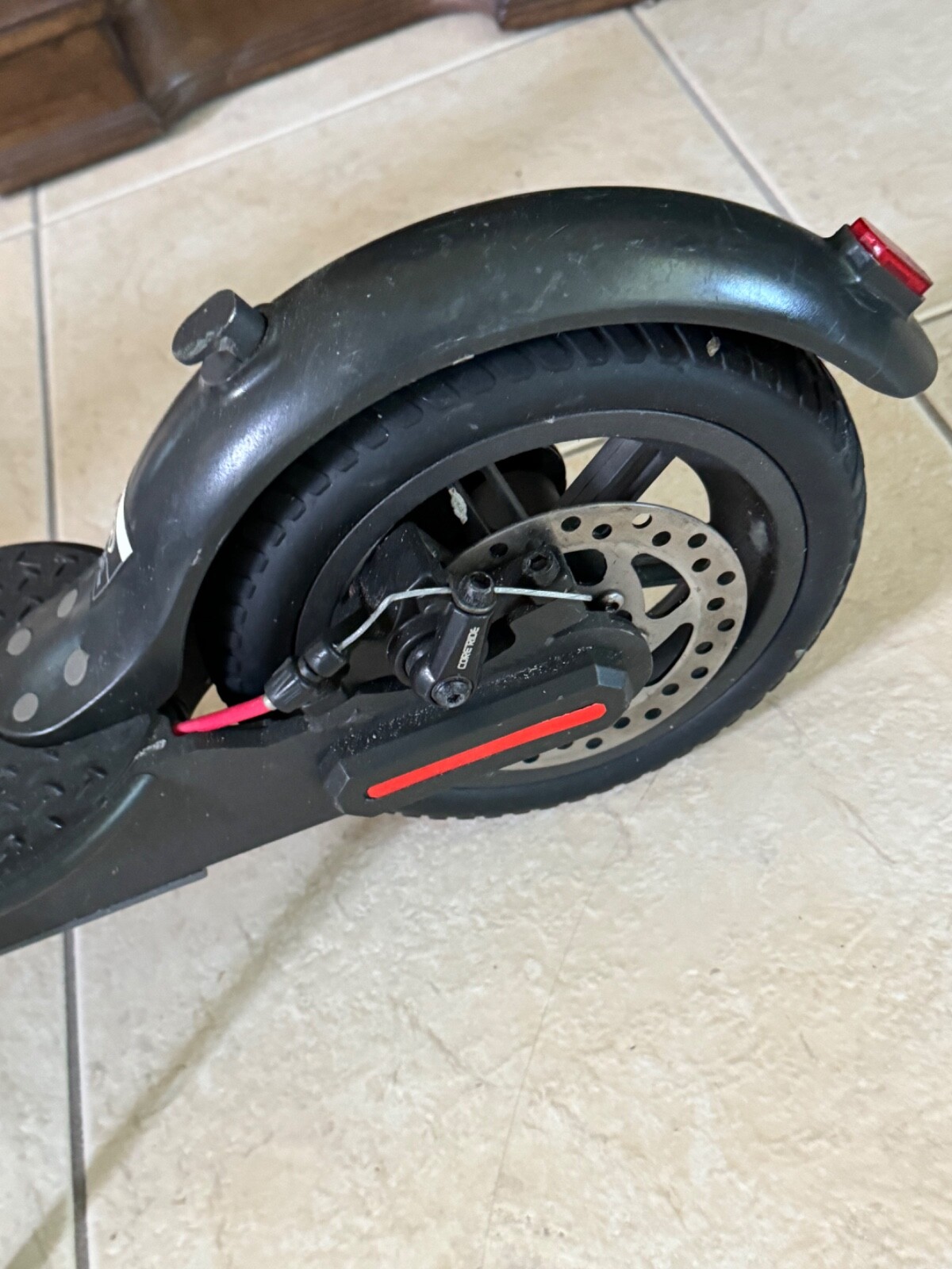 Swagtron Swagger 5 Foldable Electric Scooter Black For parts or